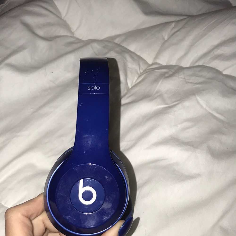 Beats Solo2 - Picture 2 of 8
